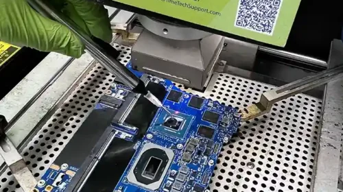 Ekran kartı tamiri sonrası bilgisayarı çalışan mutlu müşteri