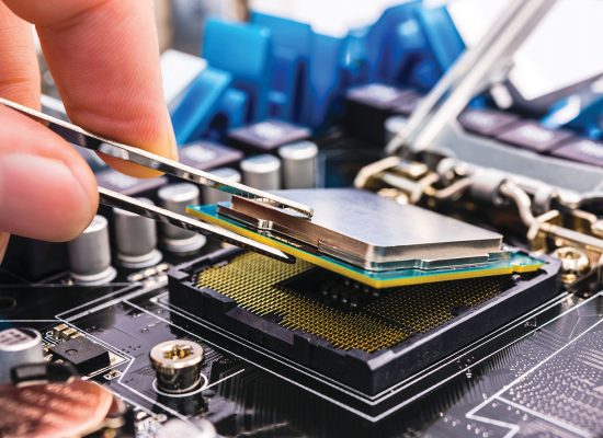 İzmir’de profesyonel bilgisayar toplama ve montaj hizmeti veren Alsancak Bilgisayar